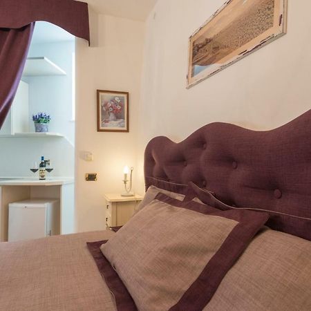 Villa Goccia Di Vino La Morra Luaran gambar